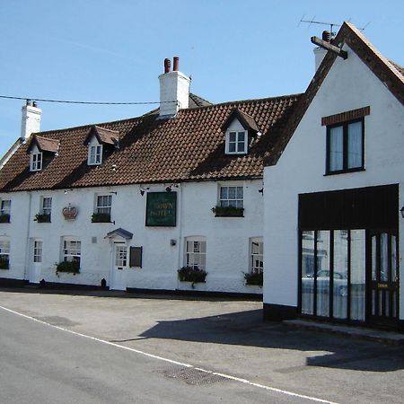 The Crown Hotel Mundford Eksteriør bilde